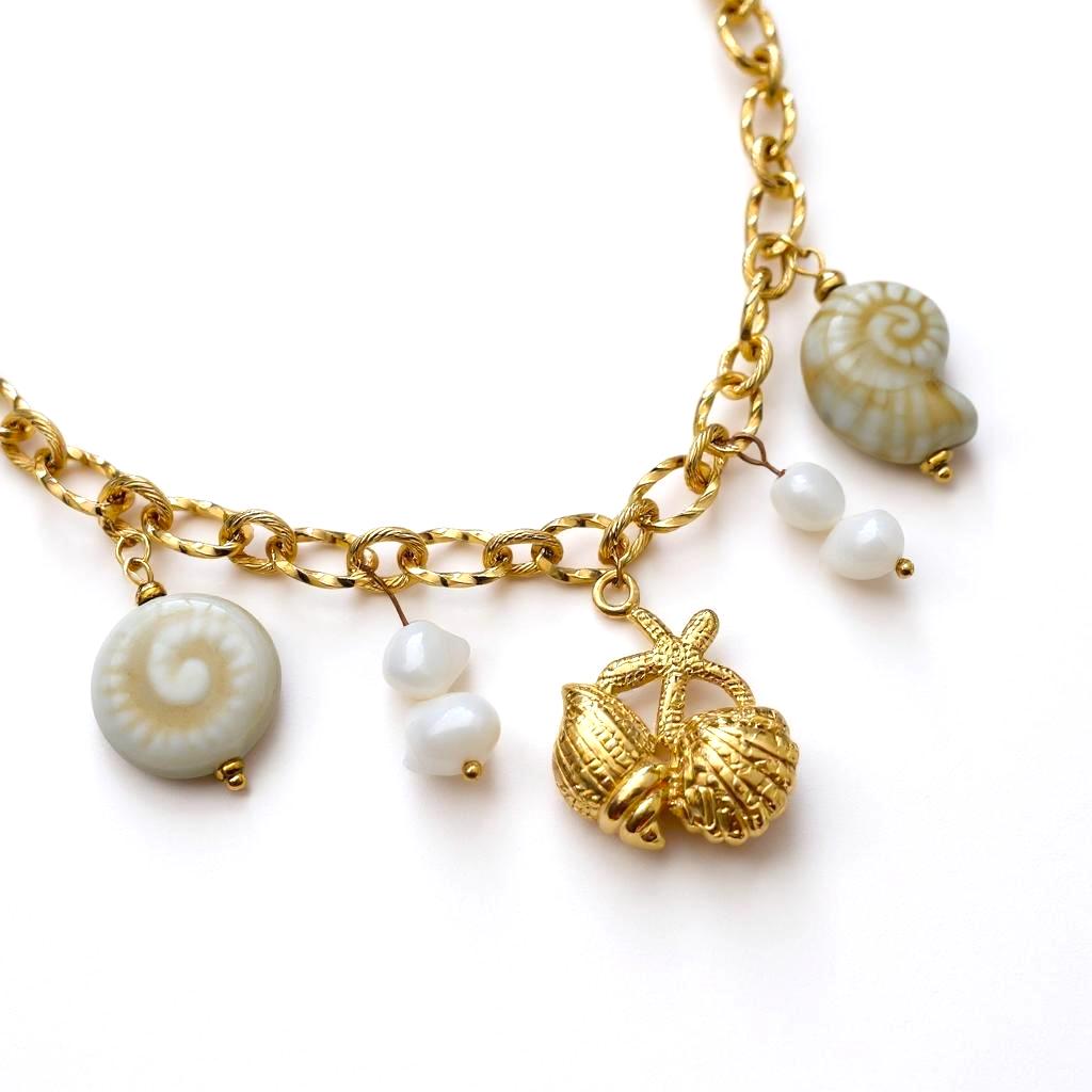 Collier Kaelis