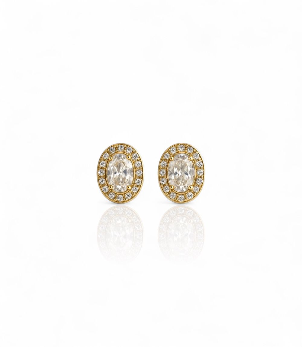 Boucles d’oreilles élégantes en forme ovale avec strass étincelants